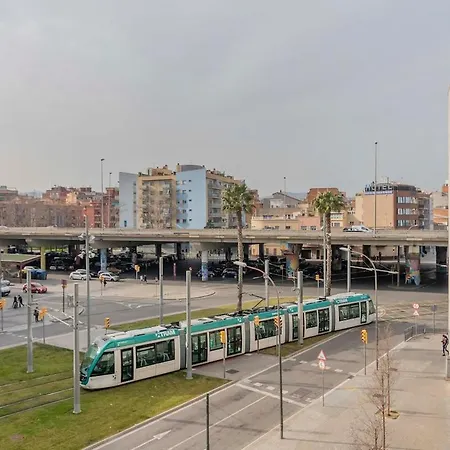Apartment Playa A Pie Y A 15 Minutos De Ramblas Y Plaza Catalunya En Metro