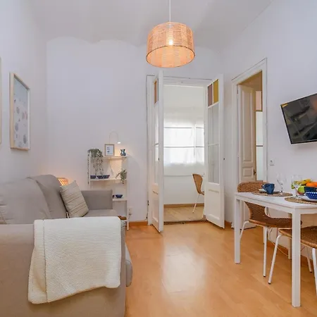 Playa A Pie Y A 15 Minutos De Ramblas Y Plaza Catalunya En Metro Appartement