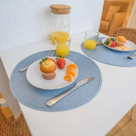 Playa A Pie Y A 15 Minutos De Ramblas Y Plaza Catalunya En Metro * Sant Adria de Besos