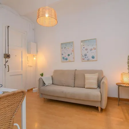 Playa A Pie Y A 15 Minutos De Ramblas Y Plaza Catalunya En Metro * Sant Adria de Besos