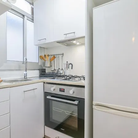 Playa A Pie Y A 15 Minutos De Ramblas Y Plaza Catalunya En Metro * Sant Adria de Besos