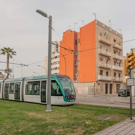 Playa A Pie Y A 15 Minutos De Ramblas Y Plaza Catalunya En Metro * Sant Adria de Besos